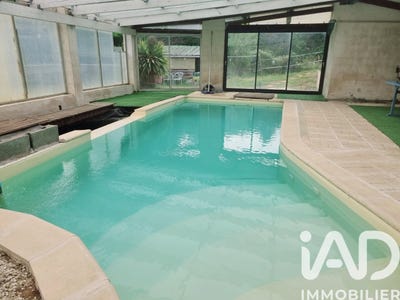 /international/fr/secondigny-charente-310104004005/