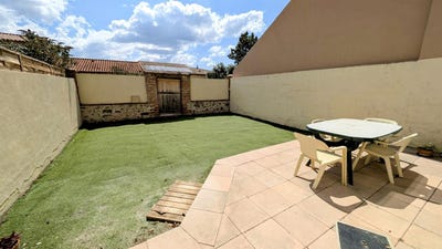 /international/fr/saint-jean-lasseille-languedoc-roussillon-310099972078/?lang=de