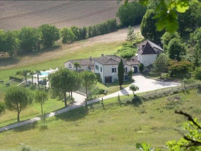 /international/fr/montcuq-midi-pyrenees-310105062529/