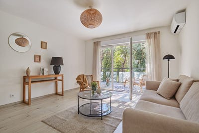 /international/fr/saint-cannat-provence-alpes-cote-d-azur-310108602256/