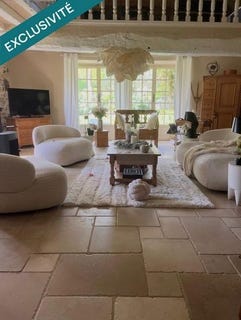 /international/fr/guipry-messac-brittany-310108602213/