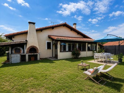 /international/fr/magescq-aquitaine-310107949202/