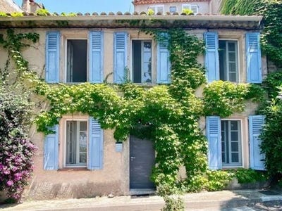 /international/fr/gassin-provence-alpes-cote-d-azur-120089960782/