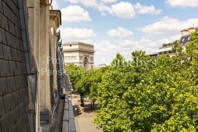 /international/fr/paris-16eme-ile-de-france-310100732163/