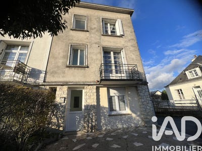 /international/fr/saint-cyr-sur-loire-centre-val-de-loire-310104113457/