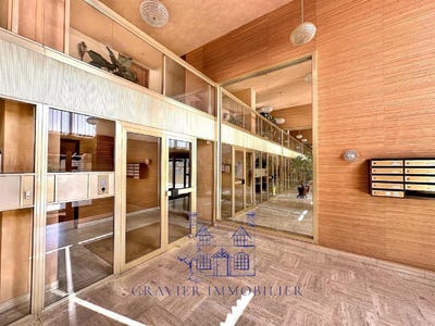 /international/fr/toulon-provence-alpes-cote-d-azur-310108465085/