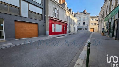 /international/fr/orleans-centre-val-de-loire-310100436307/