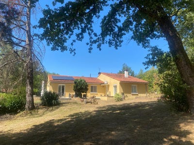 /international/fr/payrin-augmontel-midi-pyrenees-310109798202/