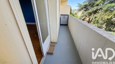 /international/fr/saint-etienne-upper-normandy-310105380952/
