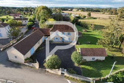 /international/fr/orthez-aquitaine-310107888947/