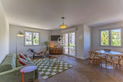 /international/fr/l-ile-rousse-corsica-310108676857/