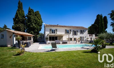 /international/fr/travaillan-provence-alpes-cote-d-azur-310100643649/