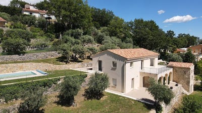 /international/fr/seillans-hh-15586708-seillans-provence-alpes-cote-d-azur-310100956648/?lang=id