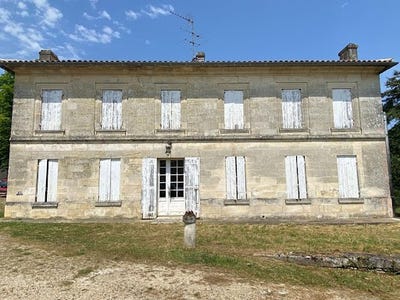 /international/fr/saint-emilion-aquitaine-310100665088/