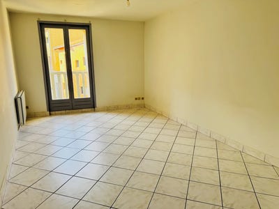 /international/fr/brives-charensac-auvergne-310107792173/