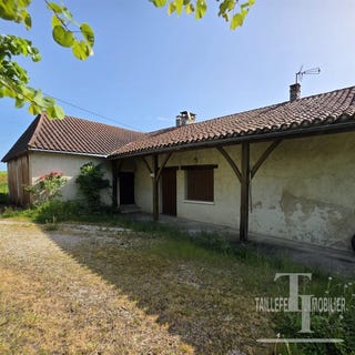 /international/fr/saint-front-d-alemps-aquitaine-310109729215/