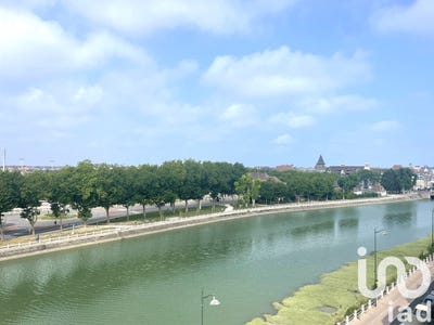 /international/fr/trouville-sur-mer-upper-normandy-310101324562/?lang=en