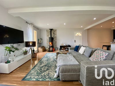 /international/fr/beynac-et-cazenac-aquitaine-310101598409/