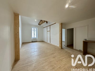 /international/fr/barbezieux-saint-hilaire-charente-310104630216/