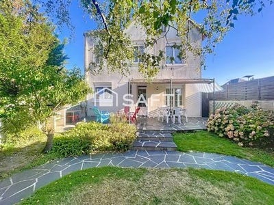 /international/fr/saint-cyr-sur-loire-centre-val-de-loire-310101419843/?lang=zh-tw