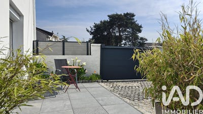 /international/fr/coueron-pays-de-la-loire-310107360451/