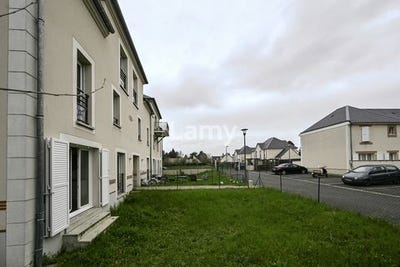 /international/fr/st-pryve-st-mesmin-centre-val-de-loire-120098412851/
