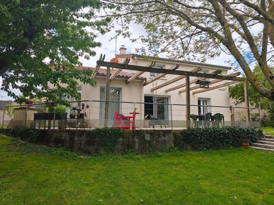 /international/fr/la-romagne-pays-de-la-loire-310108158599/