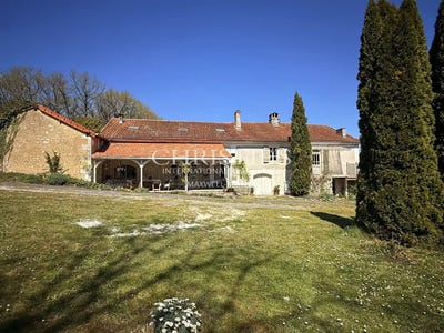 /international/fr/verteillac-aquitaine-310107431181/