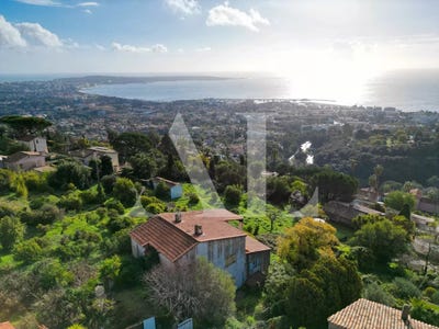 /international/fr/golfe-juan-provence-alpes-cote-d-azur-310120116361/