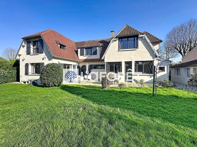 /international/fr/saint-nom-la-breteche-ile-de-france-310107599306/