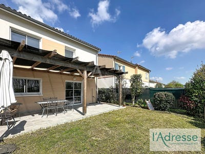 /international/fr/castelginest-midi-pyrenees-310106708763/