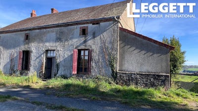/international/fr/genouillac-charente-310103763986/