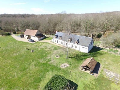 /international/fr/saint-laurent-centre-val-de-loire-310098735912/