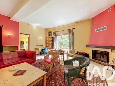 /international/fr/mailly-le-chateau-burgundy-310107968569/