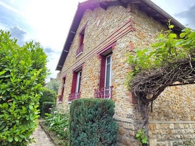 /international/fr/meulan-en-yvelines-ile-de-france-310099626512/