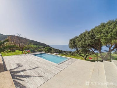 /international/fr/calcatoggio-corsica-310108436159/