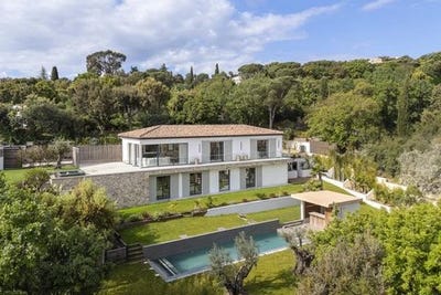 /international/fr/grimaud-provence-alpes-cote-d-azur-310101389170/?lang=it