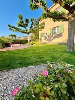 /international/fr/bagnols-sur-ceze-languedoc-roussillon-310107147834/