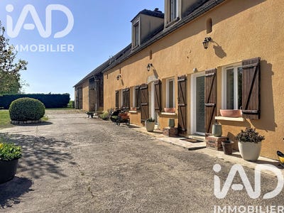 /international/fr/chantecoq-centre-val-de-loire-310107757657/