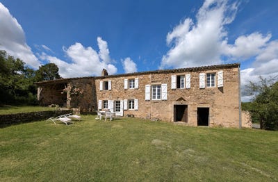 /international/fr/saint-antonin-noble-val-midi-pyrenees-310109100916/