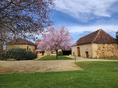 /international/fr/biron-charente-310107816311/