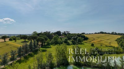 /international/fr/castera-verduzan-midi-pyrenees-310108527035/