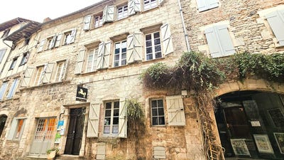 /international/fr/saint-antonin-noble-val-midi-pyrenees-310101186576/?lang=zh-cn
