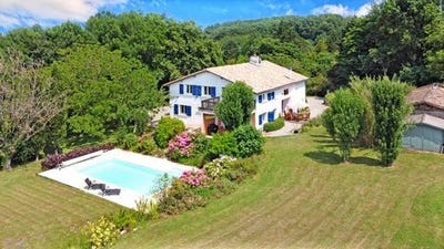 /international/fr/lauzun-aquitaine-120077715934/?lang=zh-tw