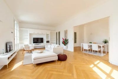 /international/fr/tours-centre-val-de-loire-310101351910/