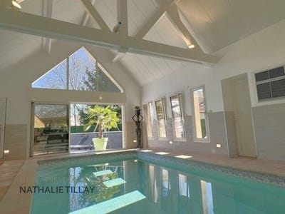 /international/fr/orleans-centre-val-de-loire-310098771841/