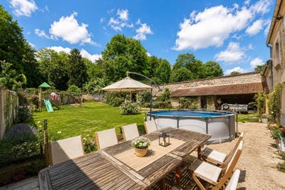 /international/fr/neufchelles-picardie-310108727587/