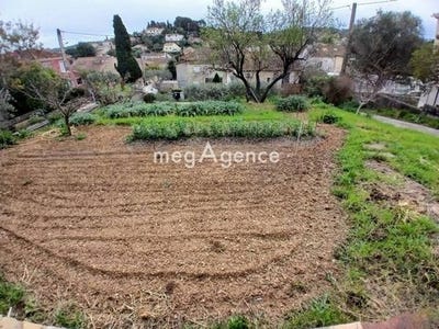 /international/fr/la-seyne-sur-mer-provence-alpes-cote-d-azur-310106996271/