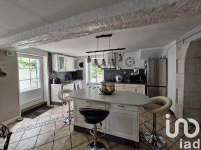 /international/fr/orleans-centre-val-de-loire-310104916345/