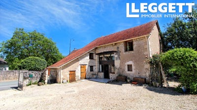 /international/fr/leugny-charente-310094057408/